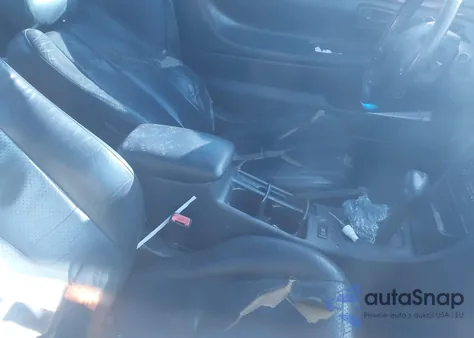 2001 Toyota Camry Solara Sle V6 z USA, uszkodzony, nr VIN 2T1FF22P31C430613